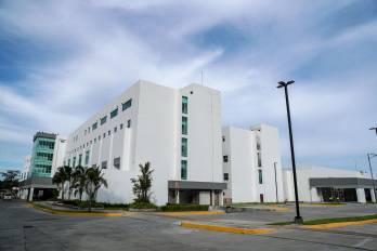 Fachada del hospital Manuel Amador Guerrero en Colón.