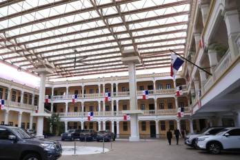 La institución también precisó que el único convenio de cooperación técnica y económica suscrito entre Panamá y China fue firmado durante el quinquenio 2014-2019, correspondiente a la administración del propio Varela.