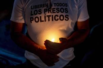 La incertidumbre continúa y crece la expectativa ante la posibilidad de que, tras más de un año de detención, Nahuel Gallo finalmente recupere su libertad.