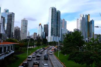 Universidad de Panamá y el estilo de desarrollo