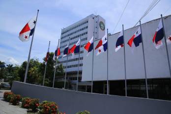 Contralor Flores sobre la Asamblea: ‘Vamos a auditar todo’