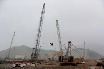 Fotografía de archivo de obras de infraestructura en Perú.