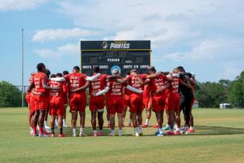 Jugadores de la Selección de Panamá concentrados antes del partido ante Honduras.