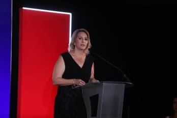 Robleda resaltó que el compromiso con la verdad no es opcional, es urgente.