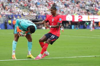 Marcus Rashford de Inglaterra durante el partido ante Panamá.