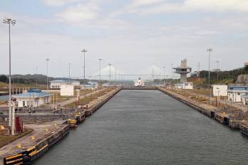 Vista al Canal de Panamá.