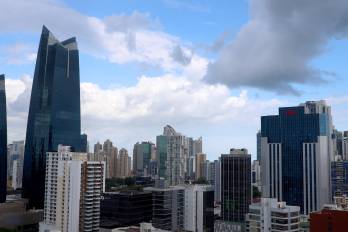 Fotografía que muestra un área de la Ciudad de Panamá (Panamá).