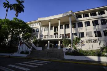 Fotografía de archivo que muestra la fachada de la Corte Suprema de Justicia de Panamá.