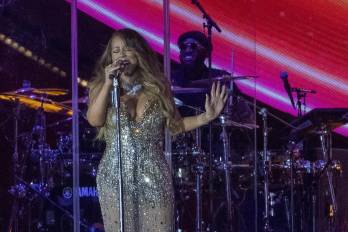 Fotografía de archivo en donde se ve a la cantante estadounidense Mariah Carey durante una presentación en el Global Citizen Festival en Nueva York.