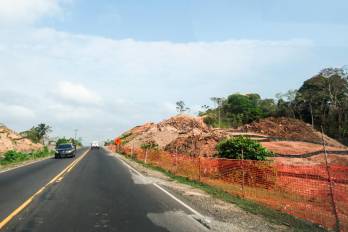 La Avenida Omar Torrijos que conecta con el puente Centenario será intervenida.