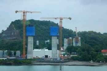 Construcción del cuarto Puente.