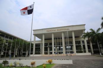 La Dirección Nacional del Registro Civil procesó 410,716 trámites solo en este semestre, destacando la inscripción de 32,377 nacimientos y 12,273 defunciones.