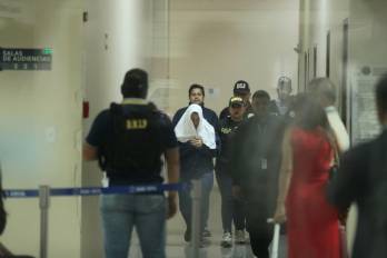 El fiscal Eduardo Rodríguez advirtió que conceder depósito domiciliario a Publio De Gracia le permitiría reunirse con personas en su edificio y comprometer la investigación que salpica a su esposa, Elaine Salterio.
