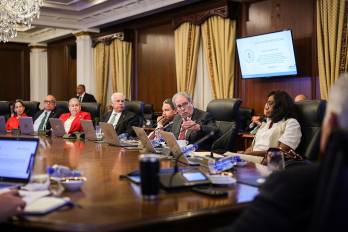 Avanza integración Minsa-CSS con proyecto oncológico y modernización tecnológica.