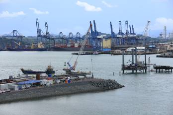 Bloomberg explica que Cosco arguye que los poderes de veto dentro del consorcio son “necesarios” para poder bloquear cualquier decisión que pueda ser contraria a los intereses de China.