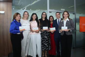 Líderes empresariales y organizadores reunidos en la presentación de los resultados de Merco Talento Panamá 2026, donde se reconoció a las 150 compañías con mejor marca empleadora del año.