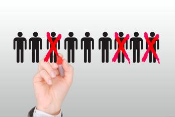 El reduccionismo estatal: una falsa depuración que deshumaniza y multiplica la pobreza