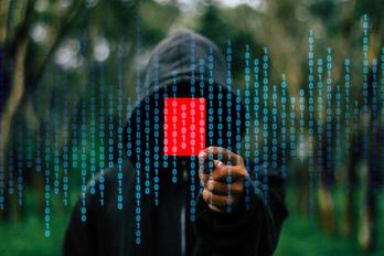 La ciberseguridad no es solo un problema bancario, sino un desafío que afecta a toda la sociedad. Los ataques cibernéticos están a la orden del día en cualquier ámbito.