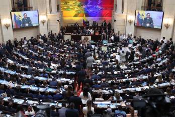 Honorio Henríquez, del Centro Democrático, fue elegido presidente del Senado tras imponerse sobre Alfredo Deluque, candidato respaldado por Abelardo de La Espriella.