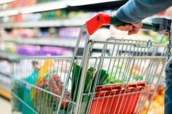 Aunque en un mercado de libre oferta y demanda los costos suelen trasladarse al consumidor, en el caso de los productores agrícolas la realidad es distinta.