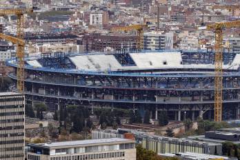 Vista del Spotify Camp Nou aún en construcción.