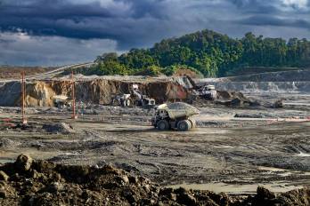 Los ecosistemas son fundamentales para la sostenibilidad operativa y el suministro de minerales críticos como el cobre y el litio.
