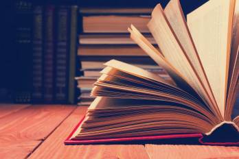 Ernesto Endara: condecoración Rogelio Sinán al mérito de toda una vida