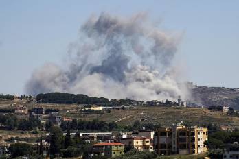 El presidente libanés declaró ese mismo día que el acuerdo para implementar un alto el fuego, anunciado en Washington tras las conversaciones con Israel, era la “última oportunidad” para alcanzar una tregua integral.