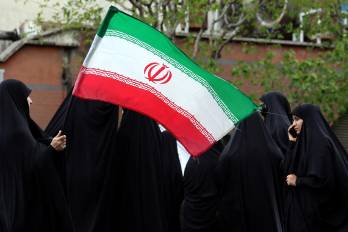 La oleada de publicaciones surgió después de que Trump exigiera la reapertura del estrecho de Ormuz.