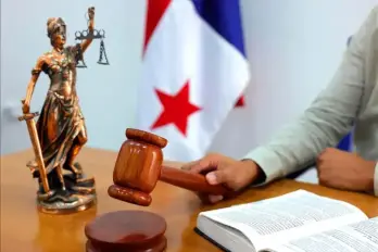 El Ministerio Público informó que el detenido estaría vinculado a manejos irregulares de fondos públicos en proyectos del Consejo Nacional para el Desarrollo Sostenible.