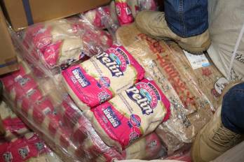 Imagen de la ANA de diciembre de 2024, cuando encontraron el presunto arroz de contrabando, procedente de China, en contenedor que declaró transportar celulares.