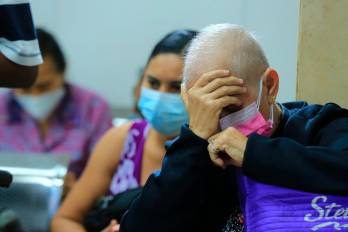 La ley que no funciona también enferma: once años de deuda con las personas con enfermedades raras