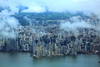 En Panamá la banca usa las tasas de la Reserva Federal para subir, pero no cuando las bajan.