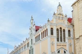En el Palacio Bolívar se celebró el Congreso Anfictiónico de Panamá, en 1826.