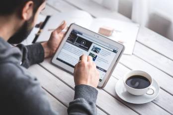 La Covid-19 catapultó los servicios digitales, ahora un 34 % de los clientes bancarios prefiere usar efectivo en lugar de los 73 % antes de la pandemia.