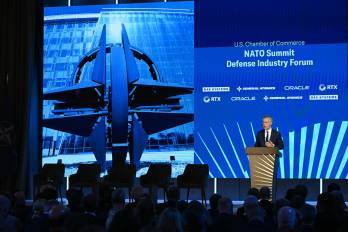 El secretario general de la OTAN, Jens Stoltenberg, se dirige a la Cámara de Comercio de Estados Unidos en Washington.