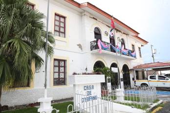 El edificio de la Gobernación sufrió daños en Coclé.