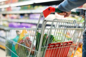 Al congelar temporalmente los precios máximos de venta de 22 productos de alimentos de alto consumo se buscaba garantizar un ahorro de unos $58 mensuales en la canasta básica familiar.