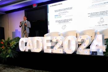 Tomás Bermúdez, del BID, en Cade 2024, donde se refirió al marco fiscal de mediano plazo, un documento que enfatiza en los resultados y propósitos de la política fiscal.