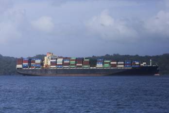 El presidente electo de Estados Unidos, Donald Trump, volvió el martes a amenazar con recuperar el control del Canal de Panamá.