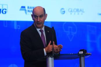 ¡La engañifa de pagar deuda con más deuda!