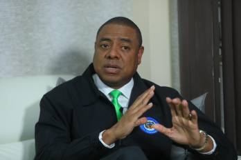 El alcalde de Colón plantea la necesidad de un trato diferenciado del Estado para enfrentar la violencia y la ausencia histórica de desarrollo social.