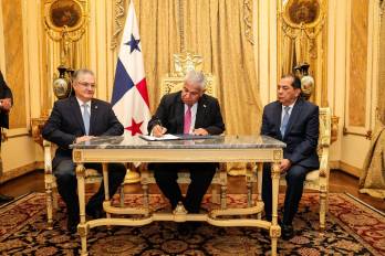 Vega fue ratificado hoy como el nuevo ministro de Educación este jueves.