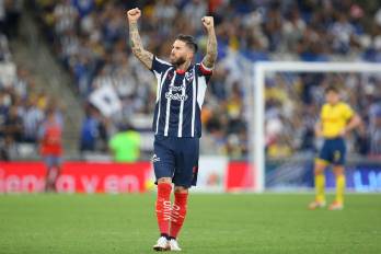 El defensor español, Sergio Ramos durante un partido con el Monterrey.