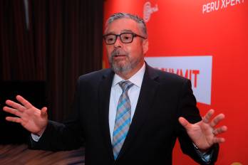 Juan Luis Reus, director de PROMPERÚ durante la entrevista con ‘La Decana’.