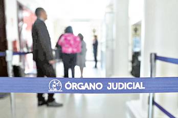 El juicio se lleva a cabo bajo el Sistema Inquisitivo Mixto.