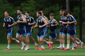 Jugadores de Escocia durante una sesión de entrenamiento de la selección escocesa, un día antes del partido del Grupo C de la Copa Mundial de la FIFA 2026 entre Haití y Escocia, en el Centro de Entrenamiento del New England Revolution, el 12 de junio de 2026, en Boston, Massachusetts.