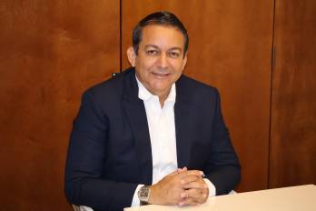 Arq. Mayobanex Suazo advierte: América Latina debe rediseñar sus ciudades frente a los riesgos sísmicos y climáticos