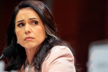 La ya exdirectora de inteligencia nacional de Estados Unidos Tulsi Gabbard fue cuestionada por sus posiciones a favor de los adversarios geopolíticos de Washington, antes de asumir el puesto.