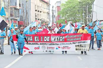 Diferentes sindicatos dijeron presente en la marcha en conmemoración al Día del Trabajador.